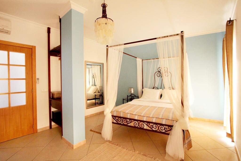 Casa A Sul - Lagos Guesthouses Chambre photo